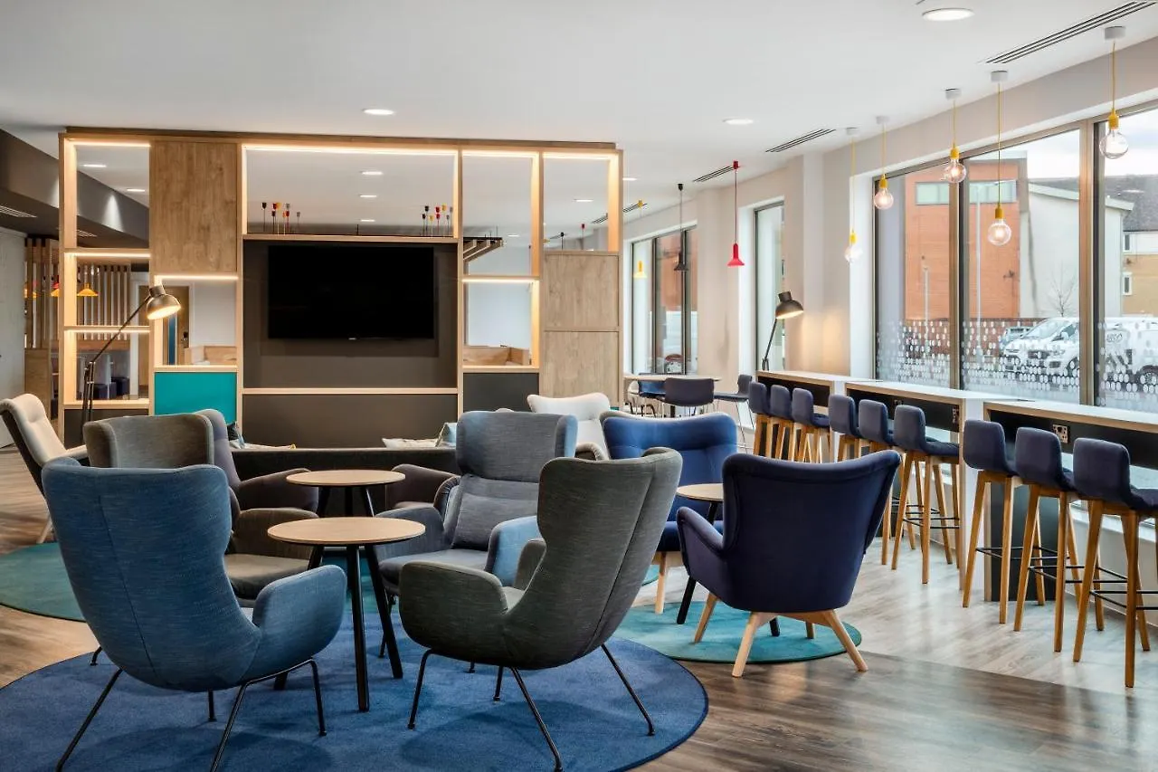 Holiday Inn Express Cambridge West - Cambourne By Ihg 3*,  Großbritannien